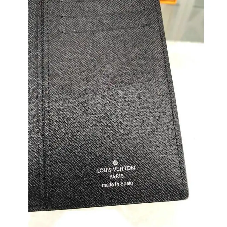 Official Brother Sam LV 19T1L0584 Bags 0731